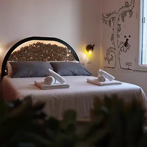 Liotru Maisonne, With En-suite Bathroom And Shared Bathroom , Catania Italien