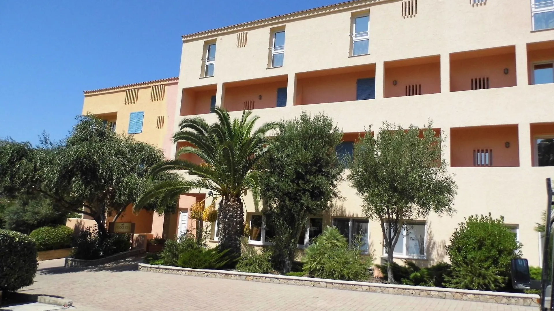 Le Nereidi Hotel & Residence Con Piscina-Tennis-Fitness-Parcheggio Coperto-Sala Conferenze La Maddalena   La Maddalena (Sassari)