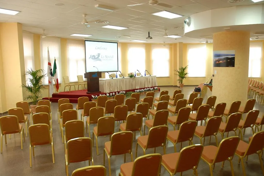 Le Nereidi Hotel & Residence Con Piscina-Tennis-Fitness-Parcheggio Coperto-Sala Conferenze La Maddalena  La Maddalena (Sassari)