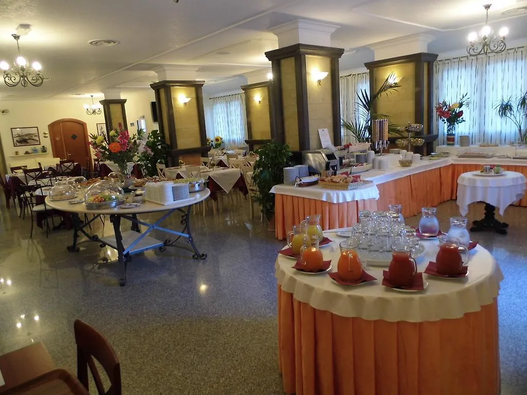 Le Nereidi Hotel & Residence Con Piscina-Tennis-Fitness-Parcheggio Coperto-Sala Conferenze La Maddalena