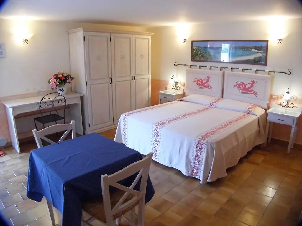 Le Nereidi Hotel & Residence Con Piscina-Tennis-Fitness-Parcheggio Coperto-Sala Conferenze La Maddalena