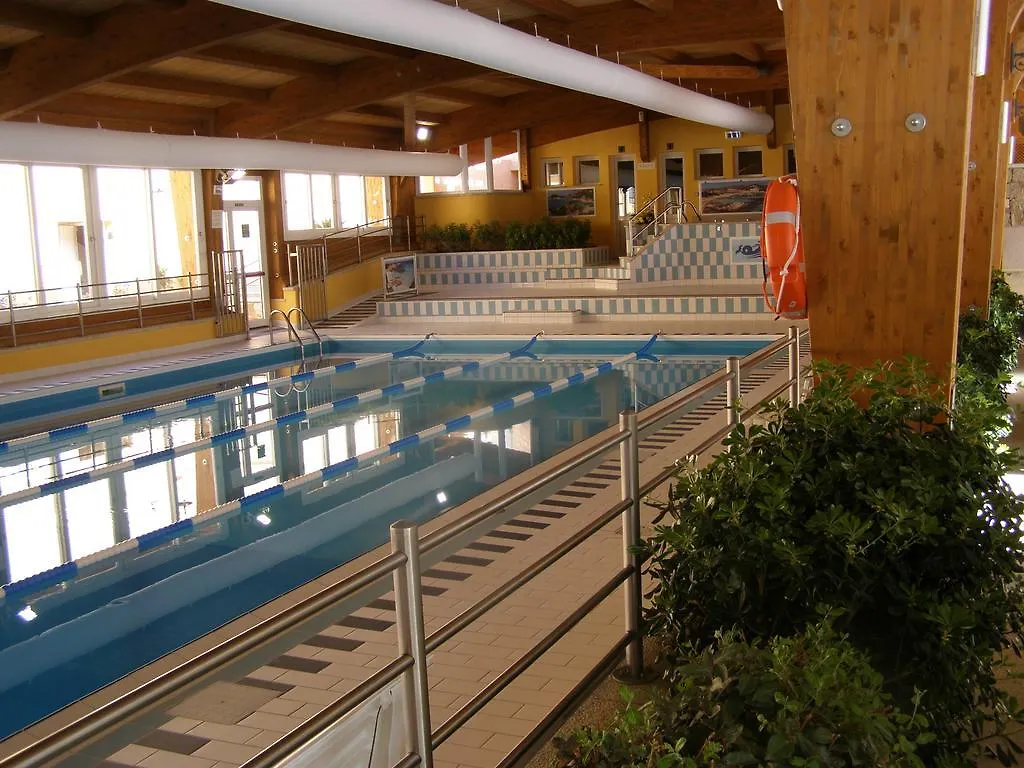 ***  Le Nereidi Hotel & Residence Con Piscina-Tennis-Fitness-Parcheggio Coperto-Sala Conferenze La Maddalena  Italy