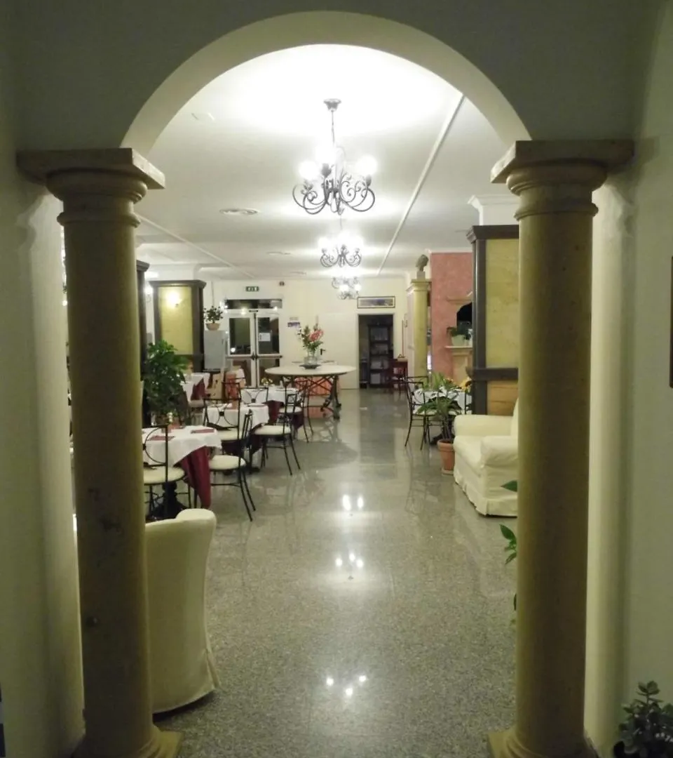 Le Nereidi Hotel & Residence Con Piscina-Tennis-Fitness-Parcheggio Coperto-Sala Conferenze La Maddalena